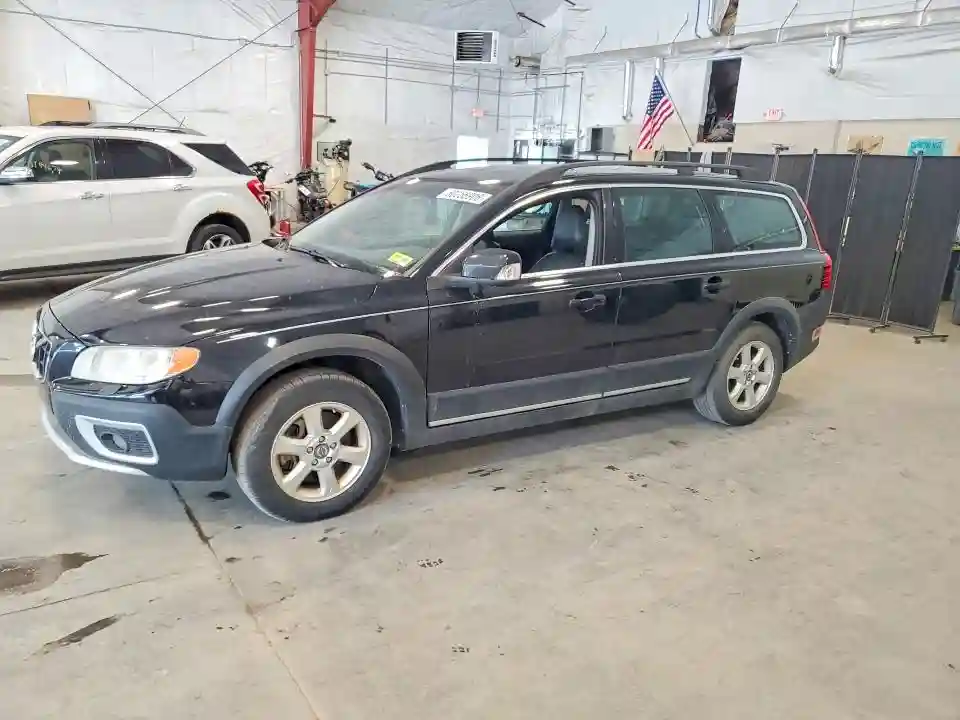 YV4940BZ8B1096347 2011 VOLVO XC70-0