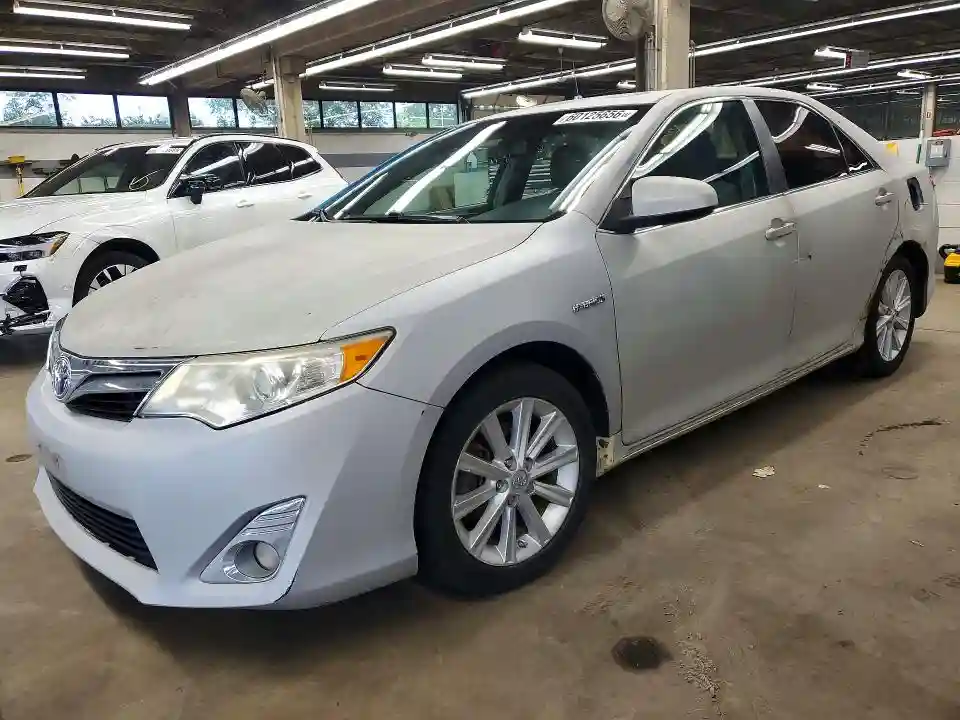 4T1BD1FK8DU075731 2013 TOYOTA CAMRY SOLA-0