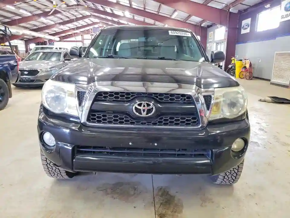 3TMLU4EN9BM067693 2011 TOYOTA TACOMA-4