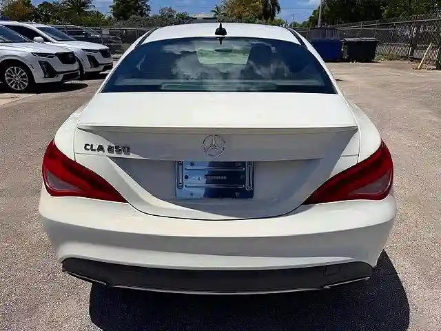 WDDSJ4EB0JN570193 2018 MERCEDES-BENZ CLA-CLASS-5
