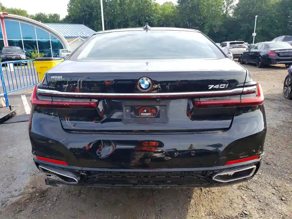 WBA7T2C04LGF96819 2020 BMW 7 SERIES-5