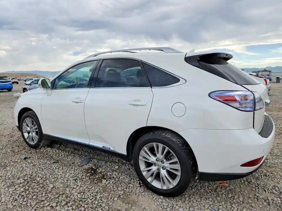JTJBC1BA6B2033875 2011 LEXUS RX450-1