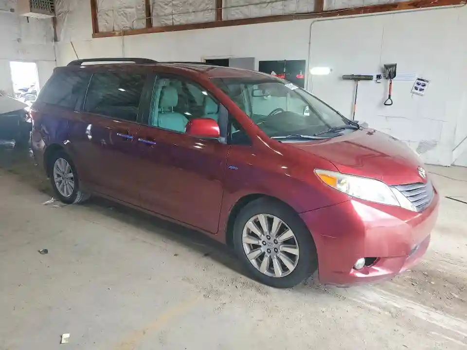 5TDDZ3DC2HS173332 2017 TOYOTA SIENNA-3