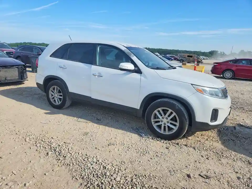 5XYKT3A66FG653424 2015 KIA SORENTO-3