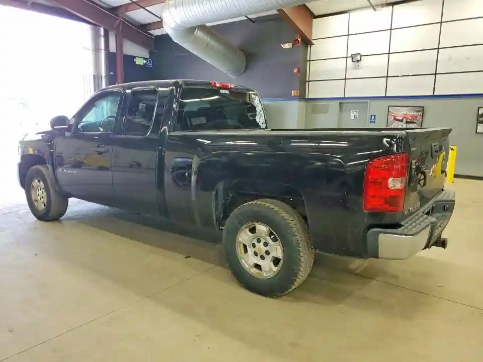 1GCRKSE38BZ364990 2011 CHEVROLET SILVERADO-1