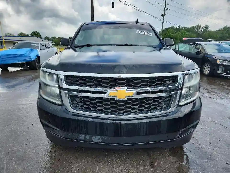 1GNSKHKC7HR180830 2017 CHEVROLET SUBURBAN-4
