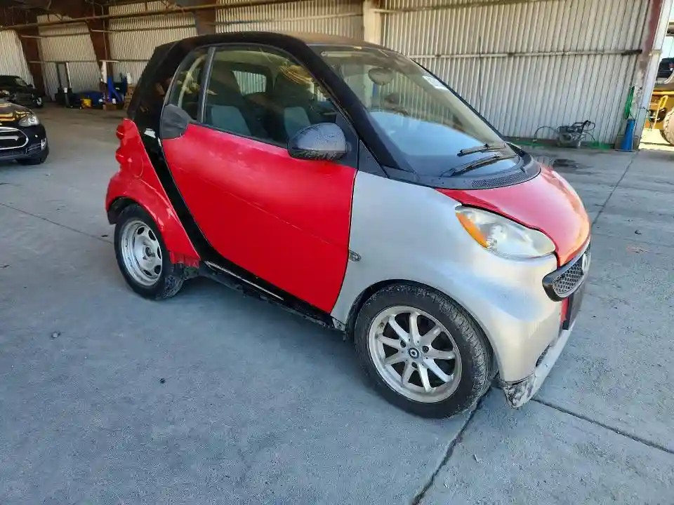 WMEEJ3BA8DK657831 2013 SMART FORTWO-3