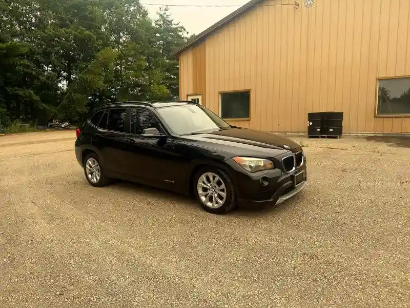 WBAVL1C57EVY21727 2014 BMW X1-0