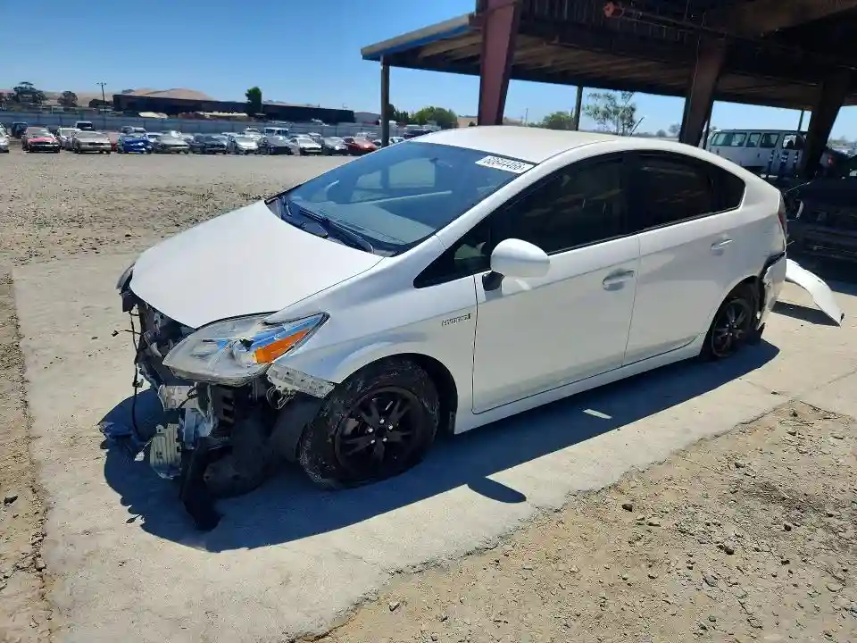 JTDKN3DU0F0406877 2015 TOYOTA PRIUS-0