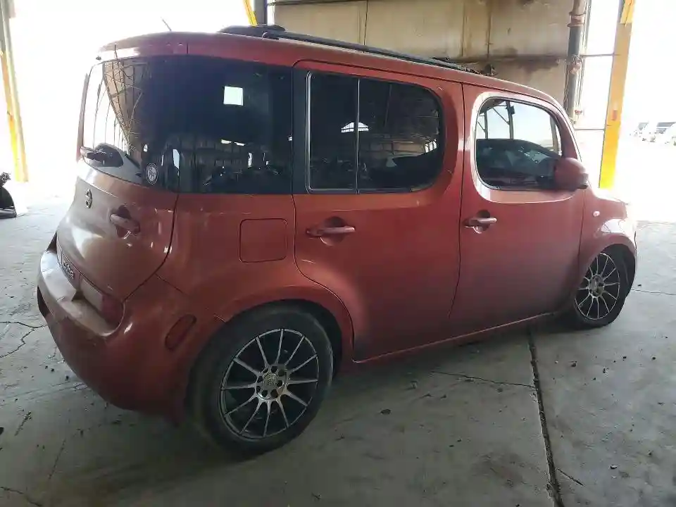 JN8AZ2KR6BT201067 2011 NISSAN CUBE-2