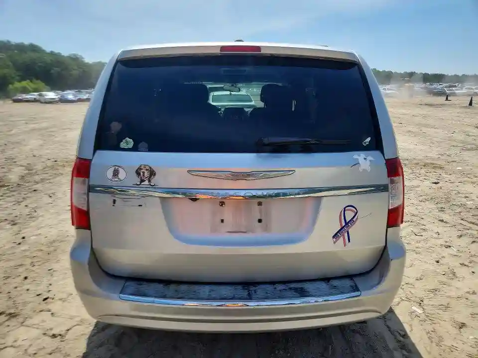 2A4RR5DG8BR618560 2011 CHRYSLER MINIVAN-5