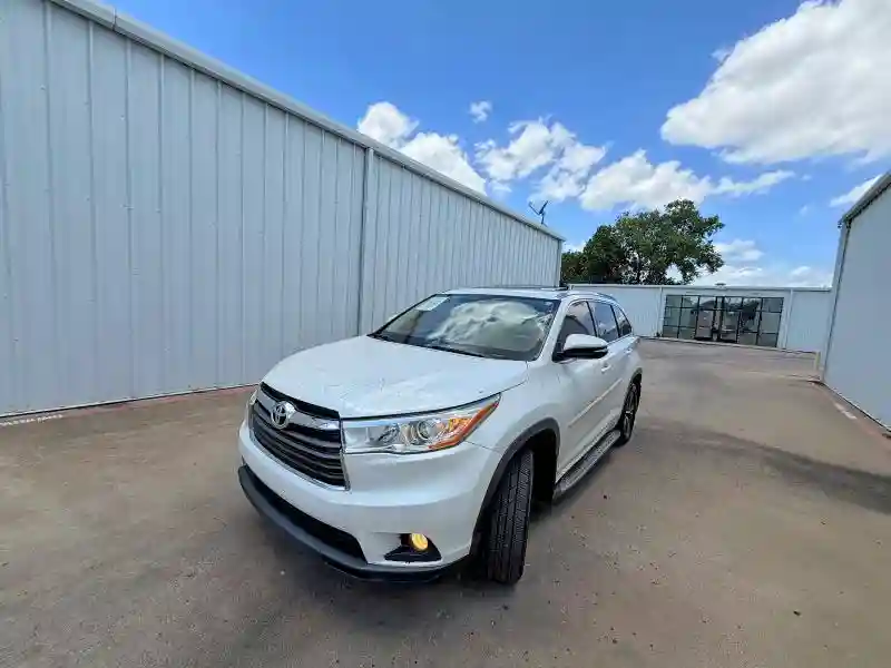 5TDKKRFH9GS155738 2016 TOYOTA HIGHLANDER-1