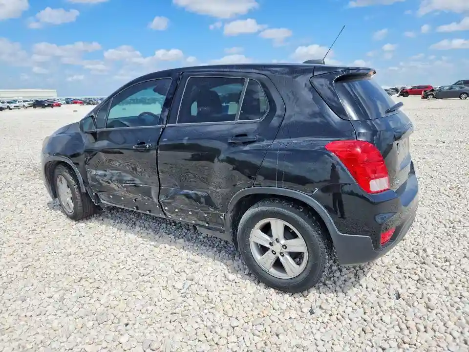 3GNCJKSB1KL261669 2019 CHEVROLET TRAX-1