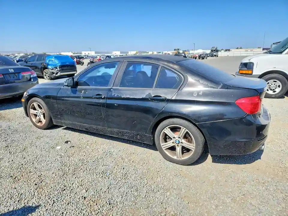 WBA3D3C57EK155857 2014 BMW 3 SERIES-1