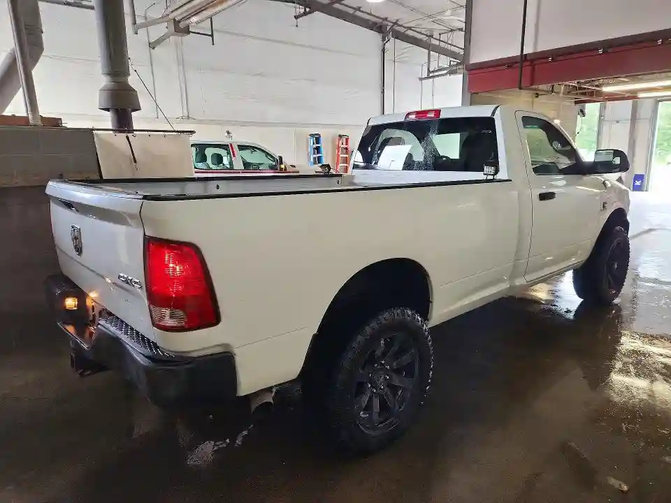 3C6LR5AL7DG532329 2013 RAM 2500-2