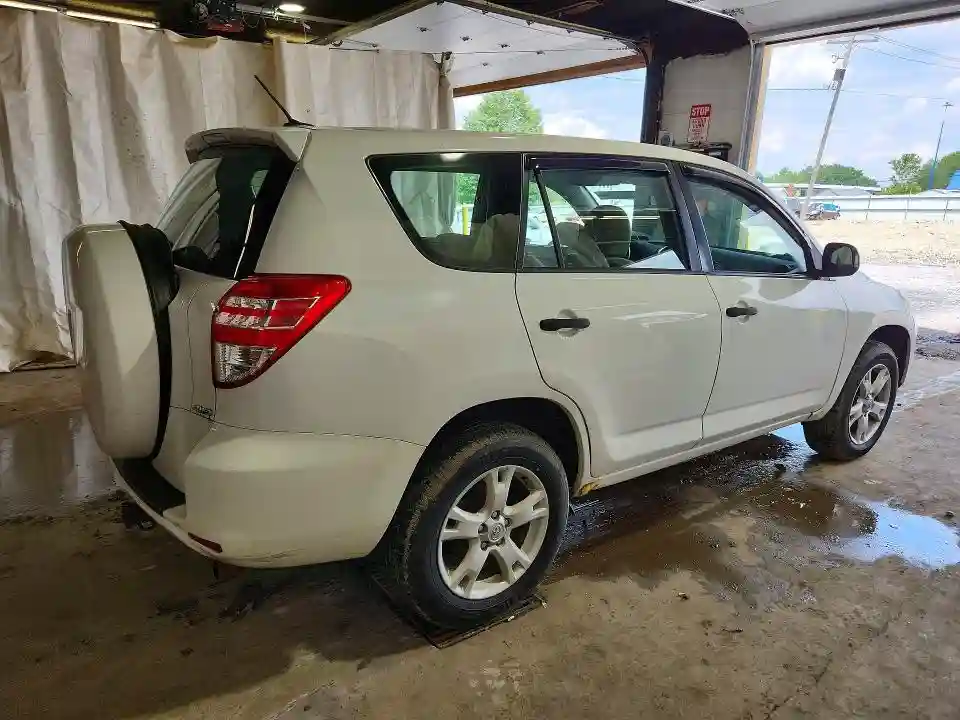 JTMBF4DV2A5018122 2010 TOYOTA RAV4 BASE-2