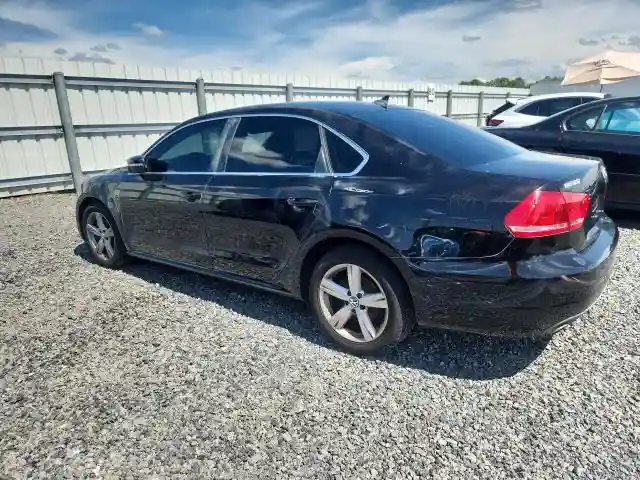 1VWBP7A3XDC053375 2013 VOLKSWAGEN PASSAT-1