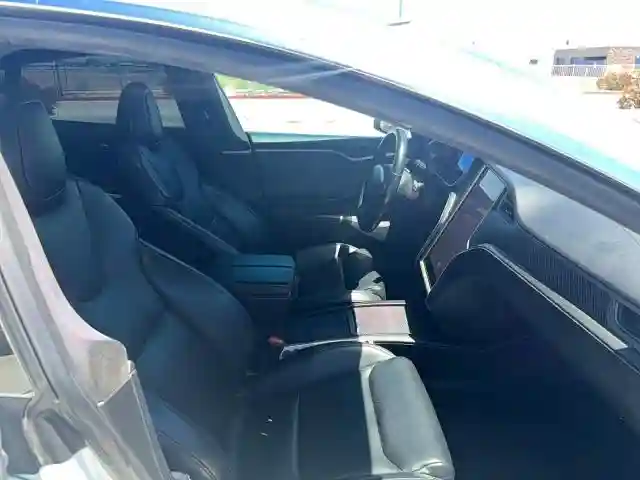 5YJSA1E47MF427870 2021 TESLA MODEL S-4