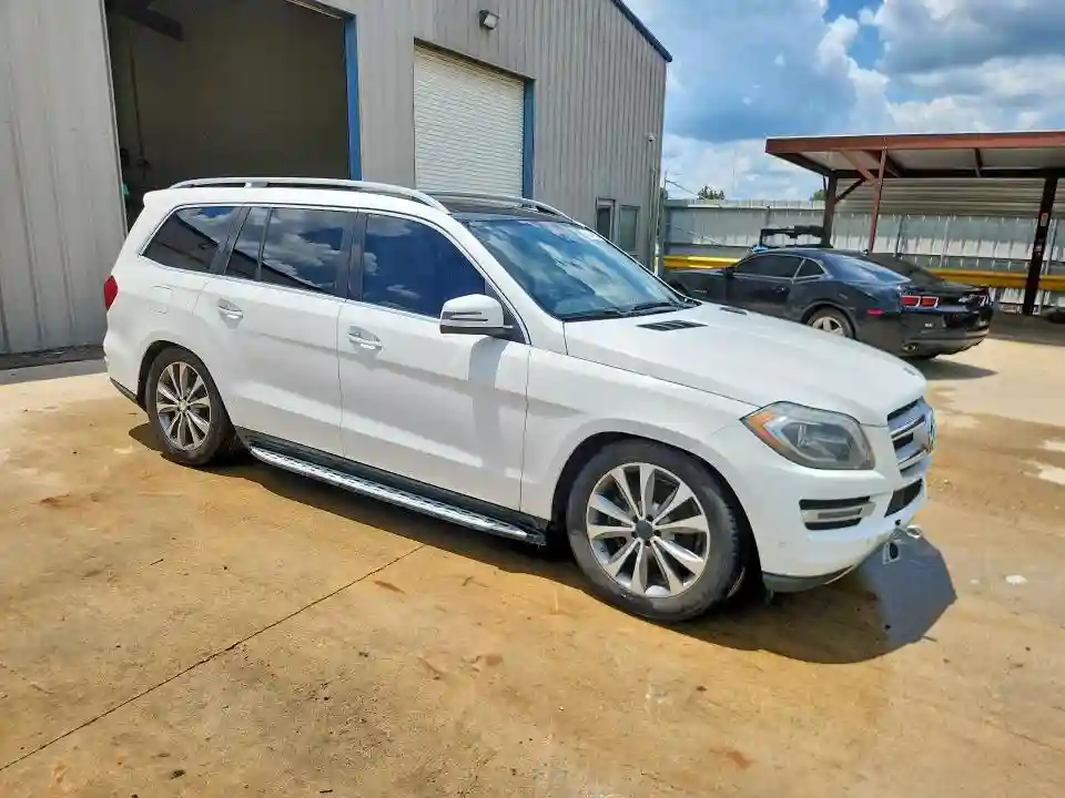 4JGDF7CE2EA421702 2014 MERCEDES-BENZ GL-CLASS-3