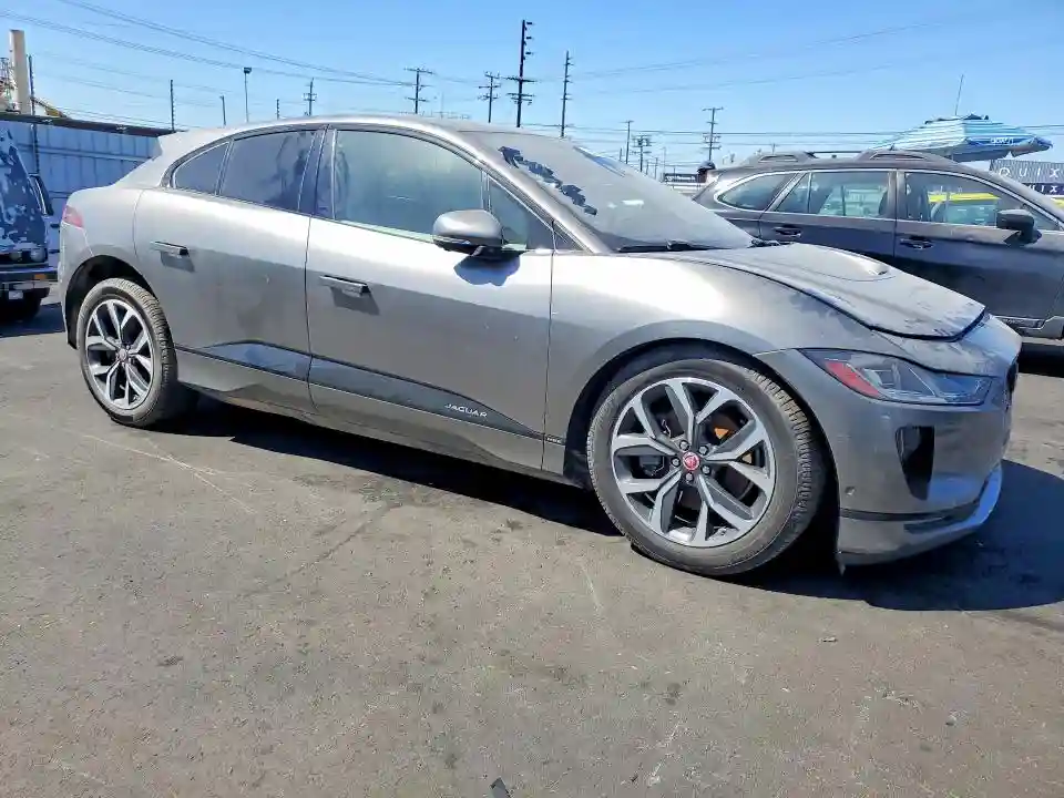 SADHD2S13K1F70216 2019 JAGUAR I-PACE-3
