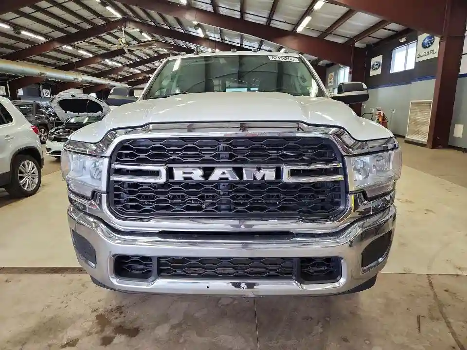 3C6UR5CJ3LG218014 2020 RAM 2500-4