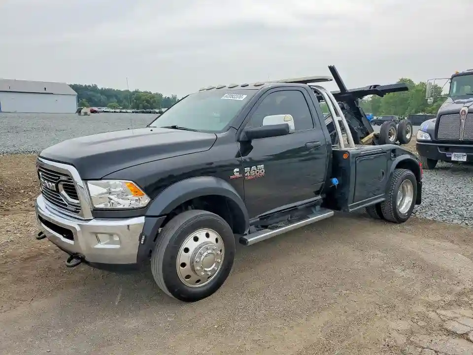 3C7WRKAL9JG345211 2018 RAM 4500-0