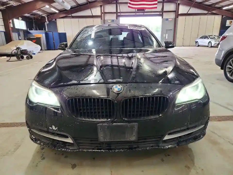 WBAXA5C54ED689389 2014 BMW 5 SERIES-4