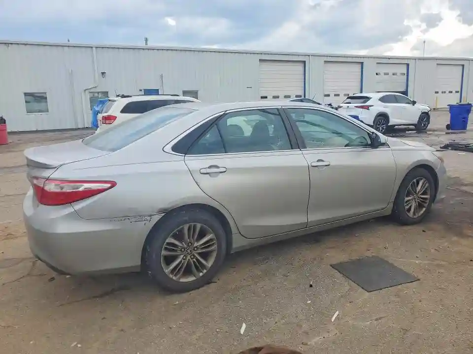 4T1BF1FK0GU167429 2016 TOYOTA CAMRY-2