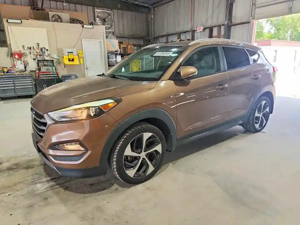 2016 HYUNDAI TUCSON