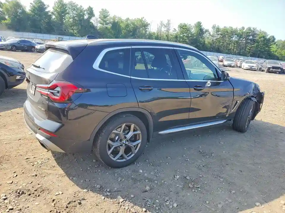 5UX53DP03N9L40979 2022 BMW X3-2