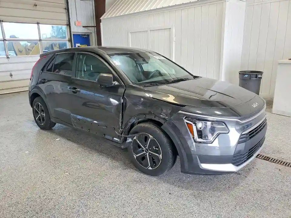 KNDCP3LE1T5321439 2026 KIA NIRO-3