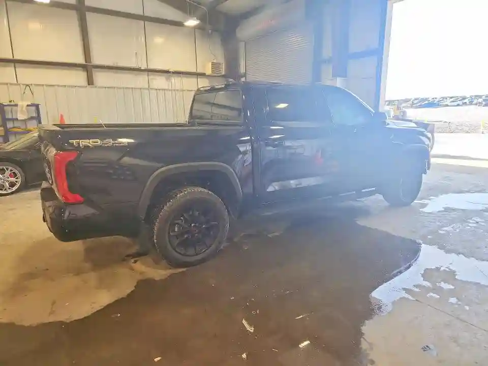 5TFWA5DB2TX363492 2026 TOYOTA TUNDRA-2