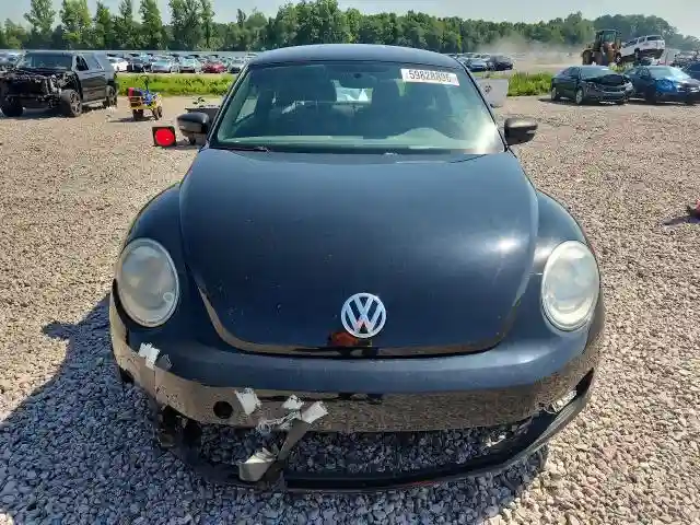 3VWFP7AT6CM646231 2012 VOLKSWAGEN BEETLE-4