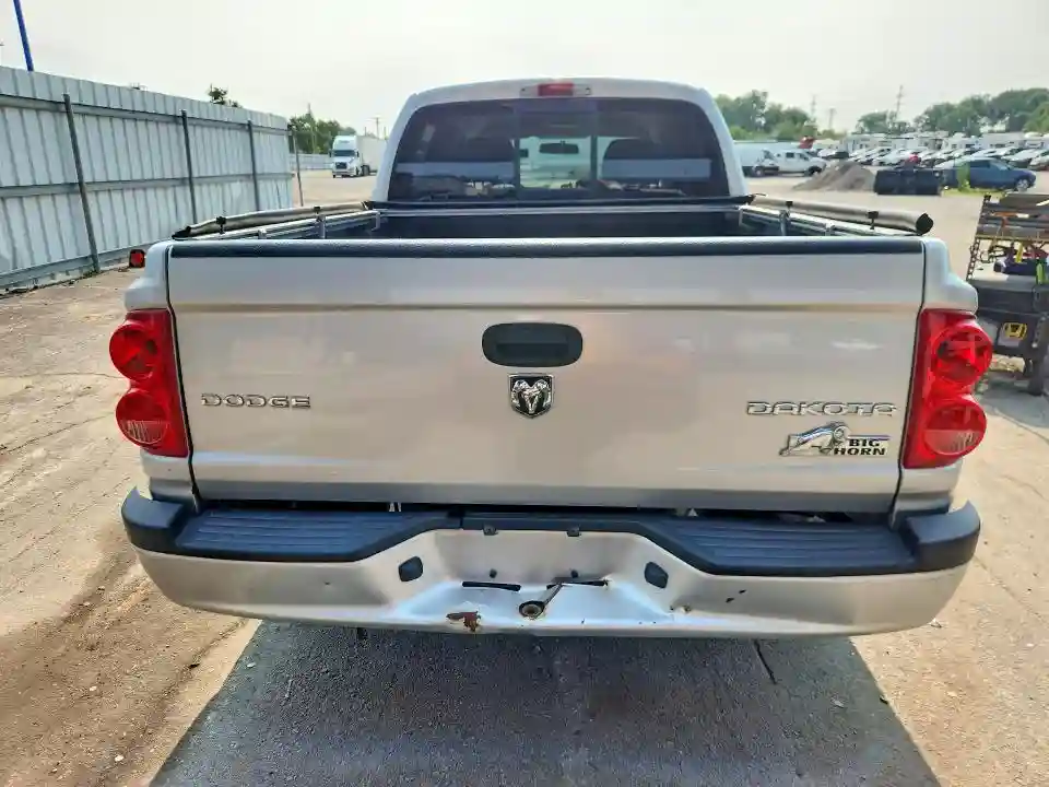 1D7RW3GK3BS596376 2011 DODGE DAKOTA-5