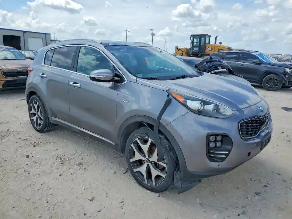 KNDPRCA60H7264184 2017 KIA SPORTAGE-3