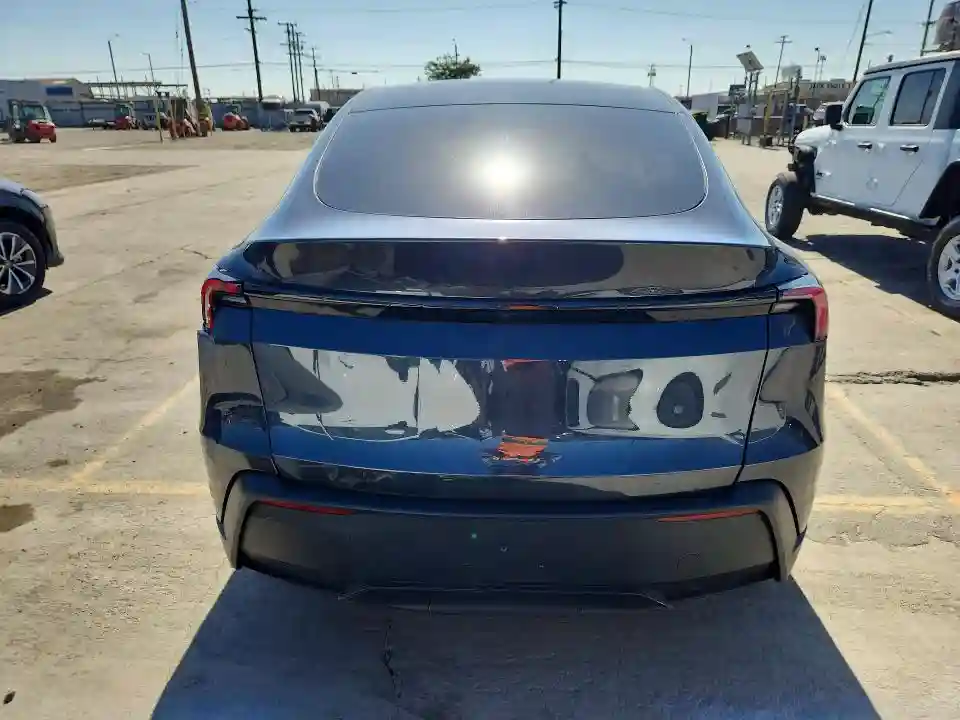 7SAYGDED3TA590105 2026 TESLA MODEL Y-5