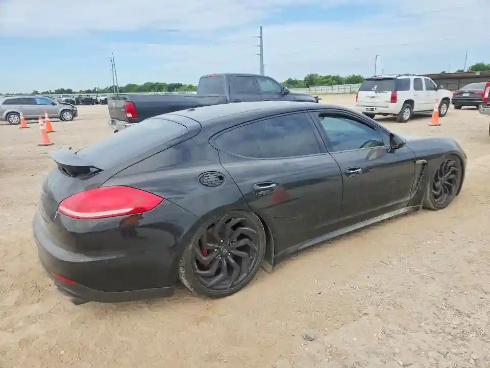 WP0AA2A73EL009774 2014 PORSCHE PANAMERA-2