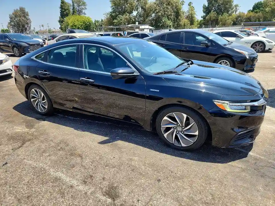 19XZE4F98KE007049 2019 HONDA INSIGHT-3