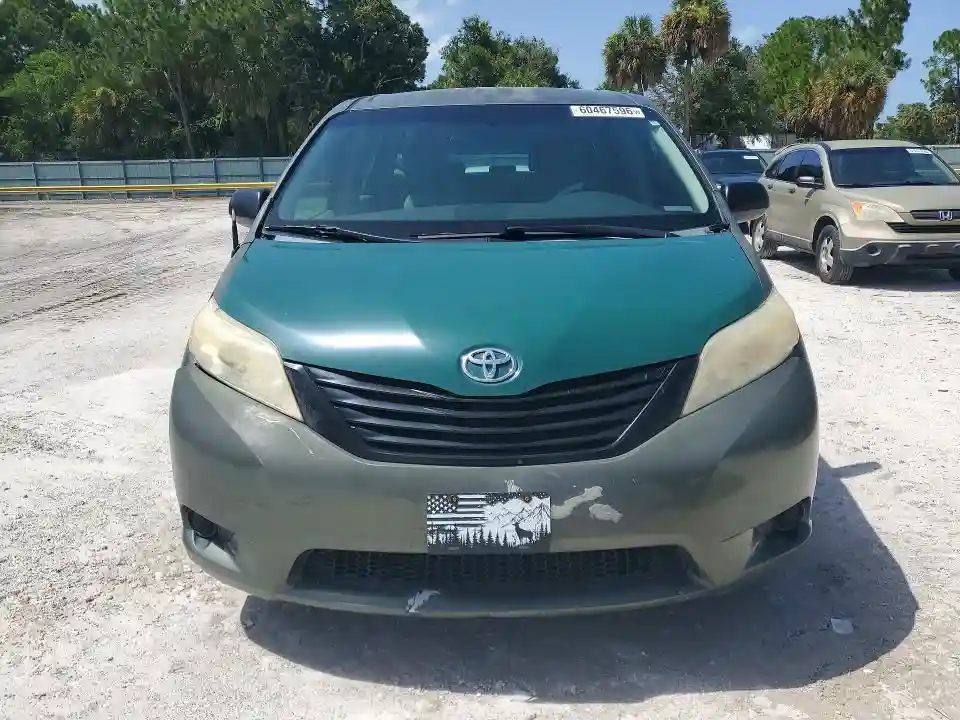 5TDKA3DC4BS008694 2011 TOYOTA SIENNA-4