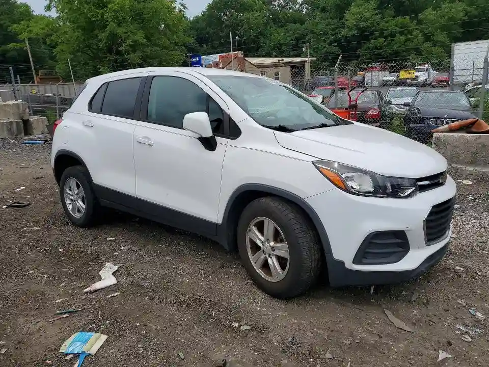 3GNCJKSB7KL398471 2019 CHEVROLET TRAX-3
