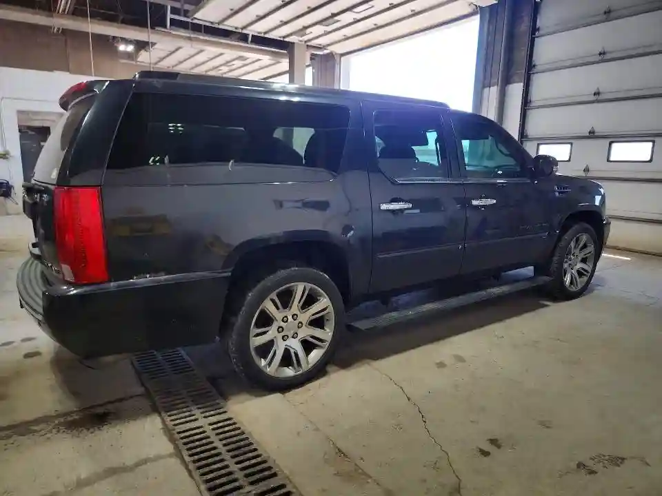 1GYS4KEF6BR155814 2011 CADILLAC ESCALADE-2