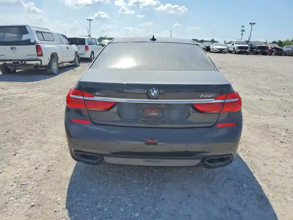 WBA7F2C50JG424686 2018 BMW 7 SERIES-5
