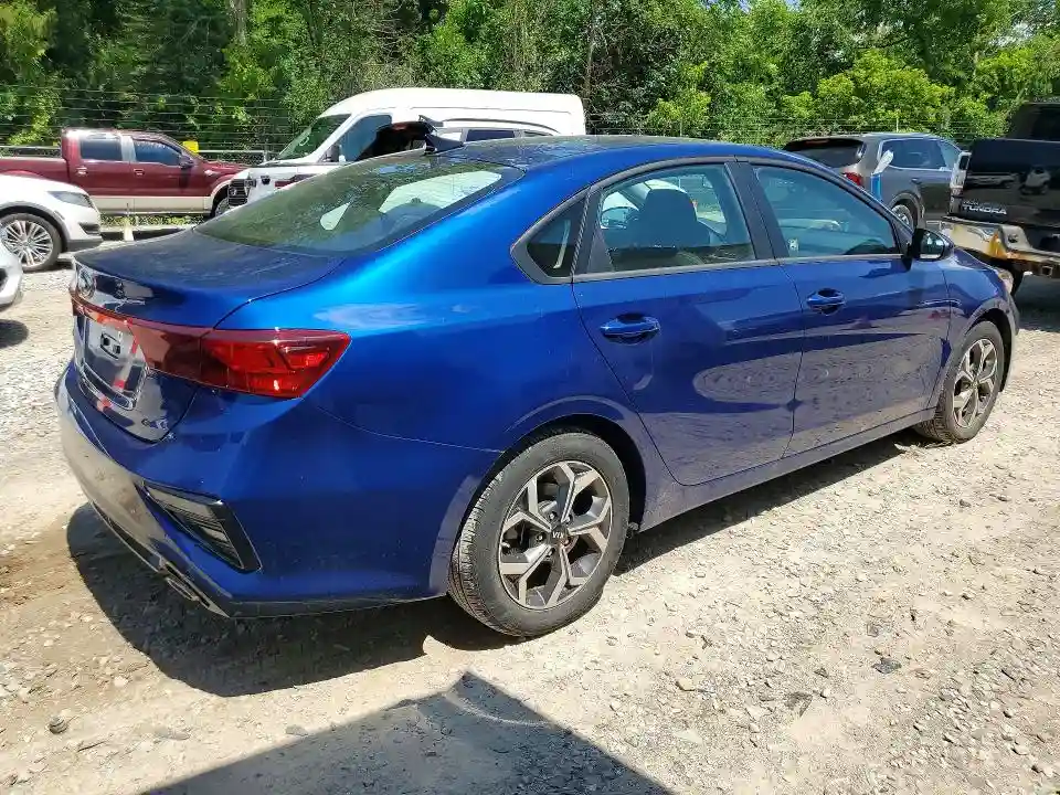3KPF24AD9LE167059 2020 KIA FORTE-2