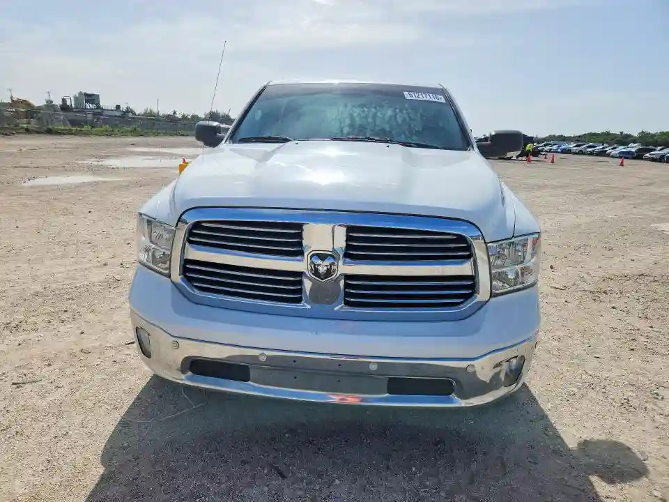 1C6RR6LT7KS554785 2019 RAM 1500-4