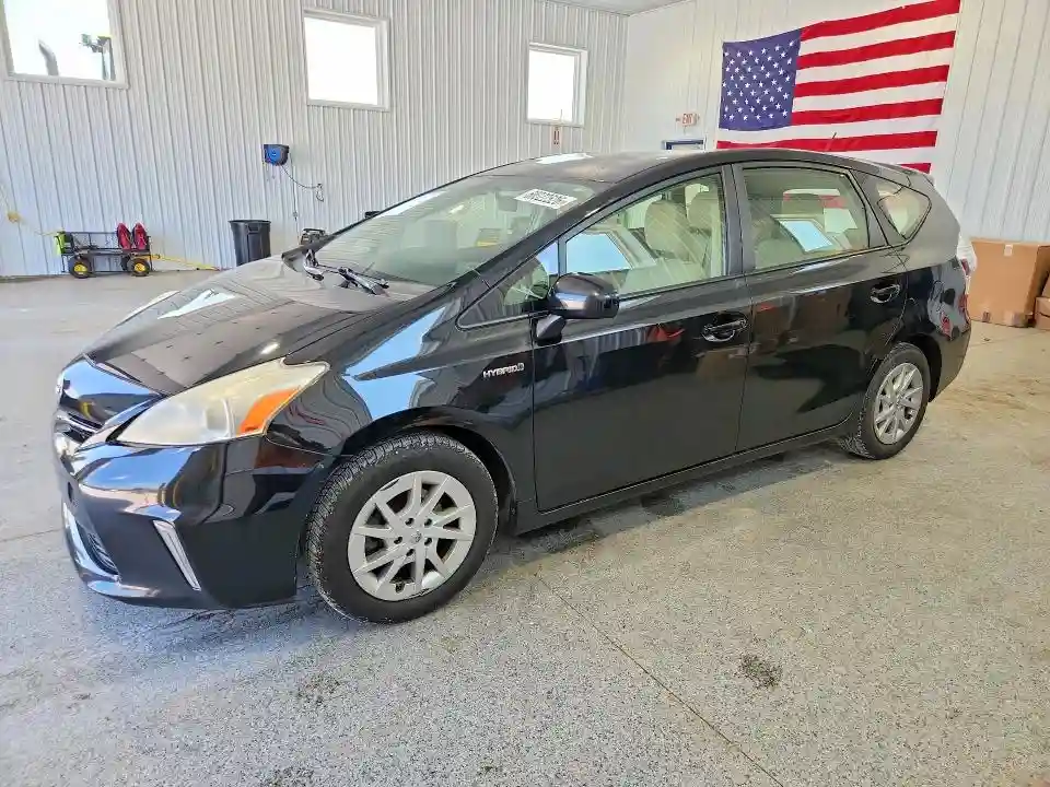 JTDZN3EU1D3203005 2013 TOYOTA PRIUS V TH-0