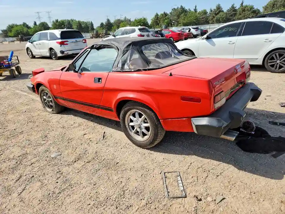 TPVDJ8AT202407 1980 TRIUMPH CAR TR7-1