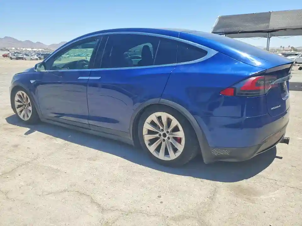 5YJXCBE4XGF006994 2016 TESLA MODEL X-1