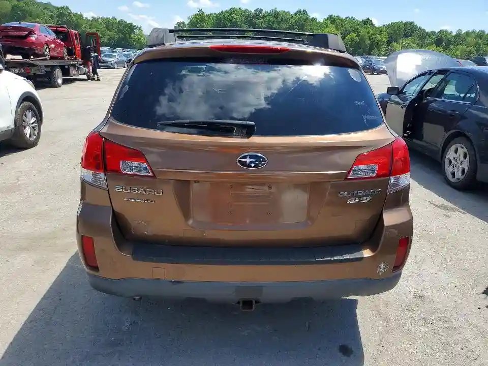 4S4BRBGC4B3312328 2011 SUBARU OUTBACK-5