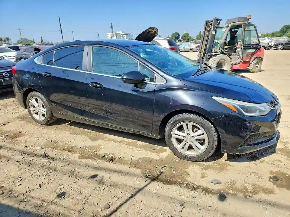 1G1BE5SM1H7191091 2017 CHEVROLET CRUZE-3