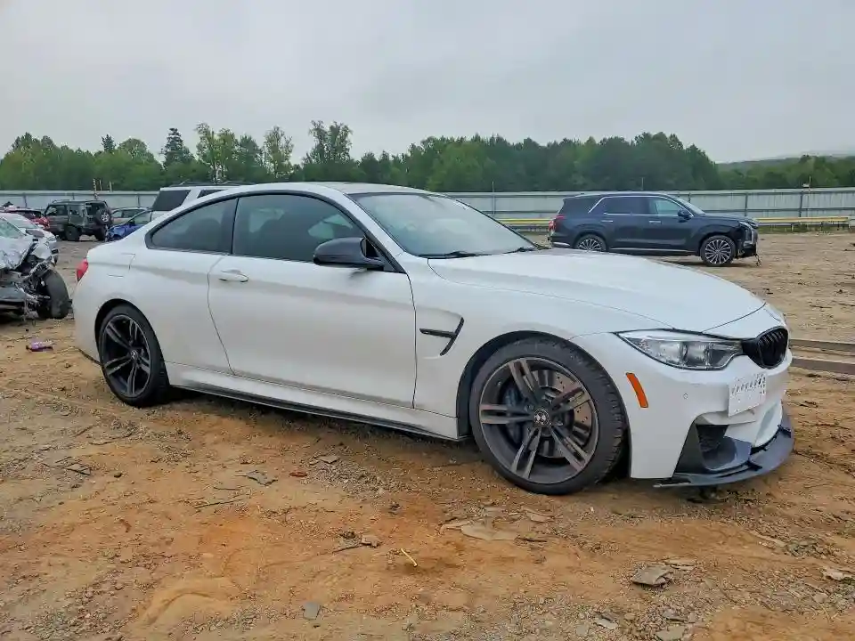 WBS3R9C57FK333042 2015 BMW M4-3